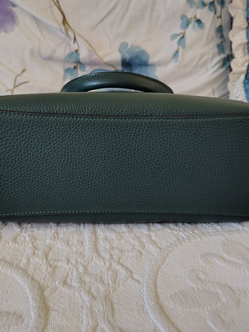 Coach Bag - Picture 4 of 13
